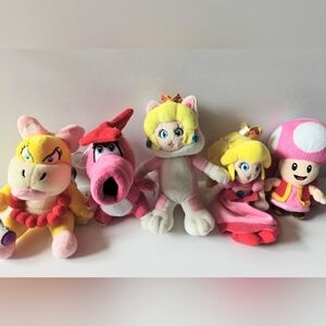 5 Super Mario Plush Wendy Koopa, Cat Peach, Princess Peach, Toadette, & Birdo